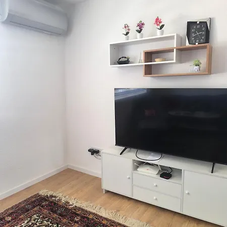 Modern Duplex アパート サラエヴォ
