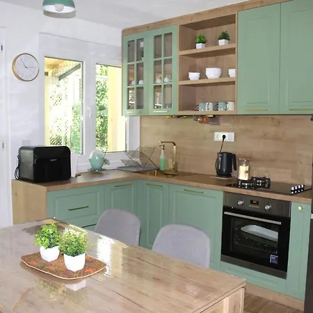 Modern Duplex *